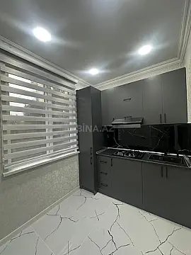 Satılır 2 otaqlı mənzil 58 m²