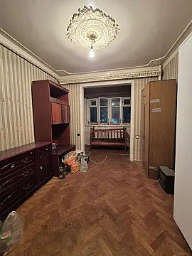 Satılır 4 otaqlı mənzil 100 m²