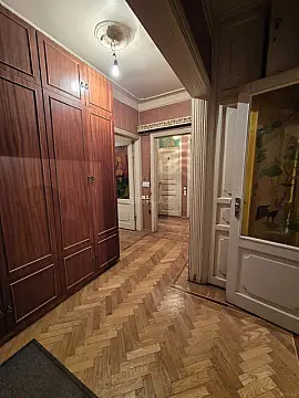 Satılır 4 otaqlı mənzil 100 m²