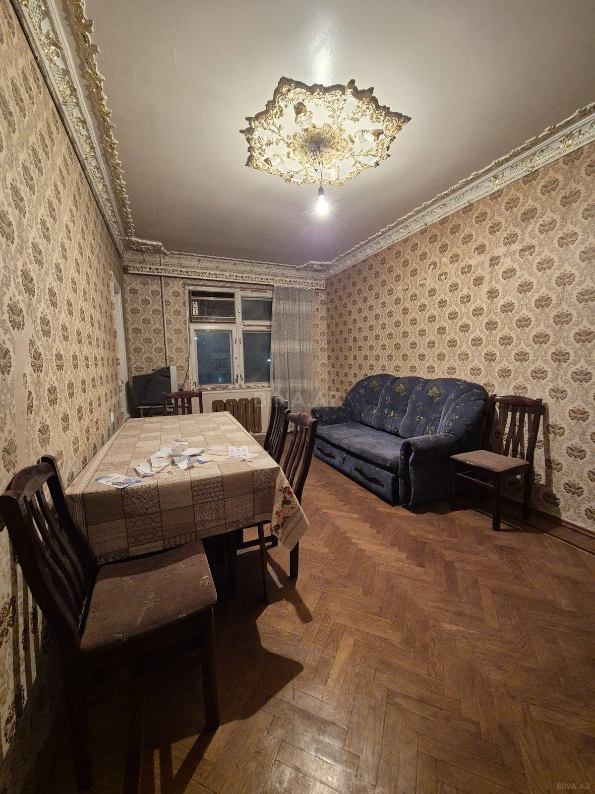 Satılır 4 otaqlı mənzil 100 m²