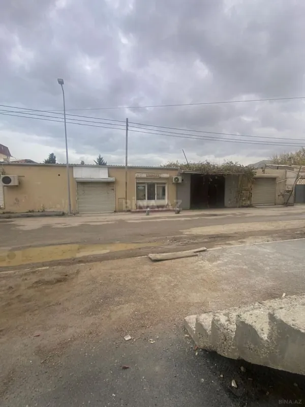 Satılır obyekt 565 m²