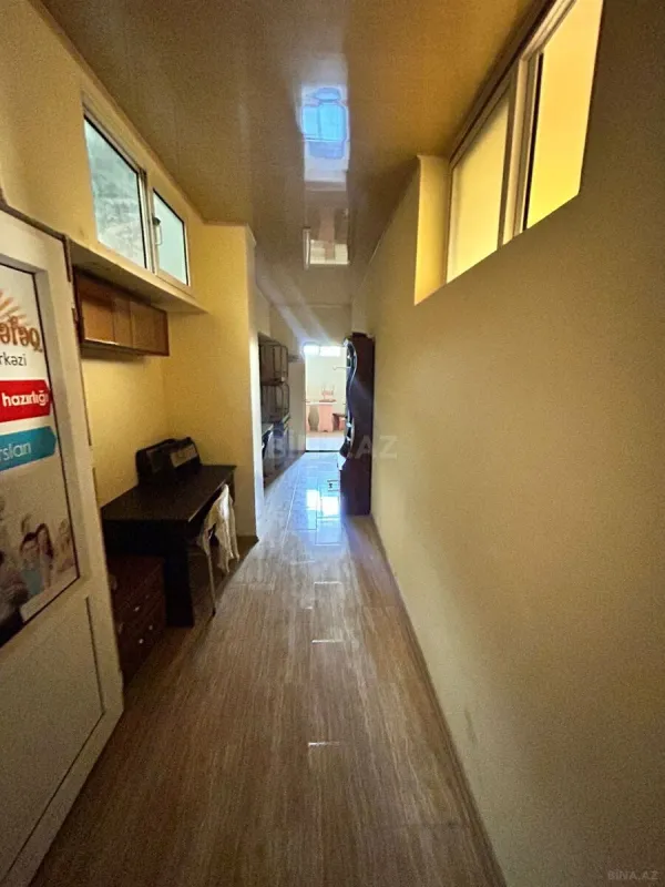 Satılır obyekt 565 m²