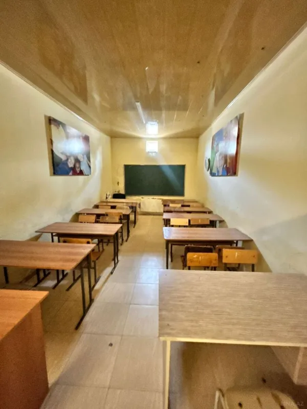 Satılır obyekt 565 m²