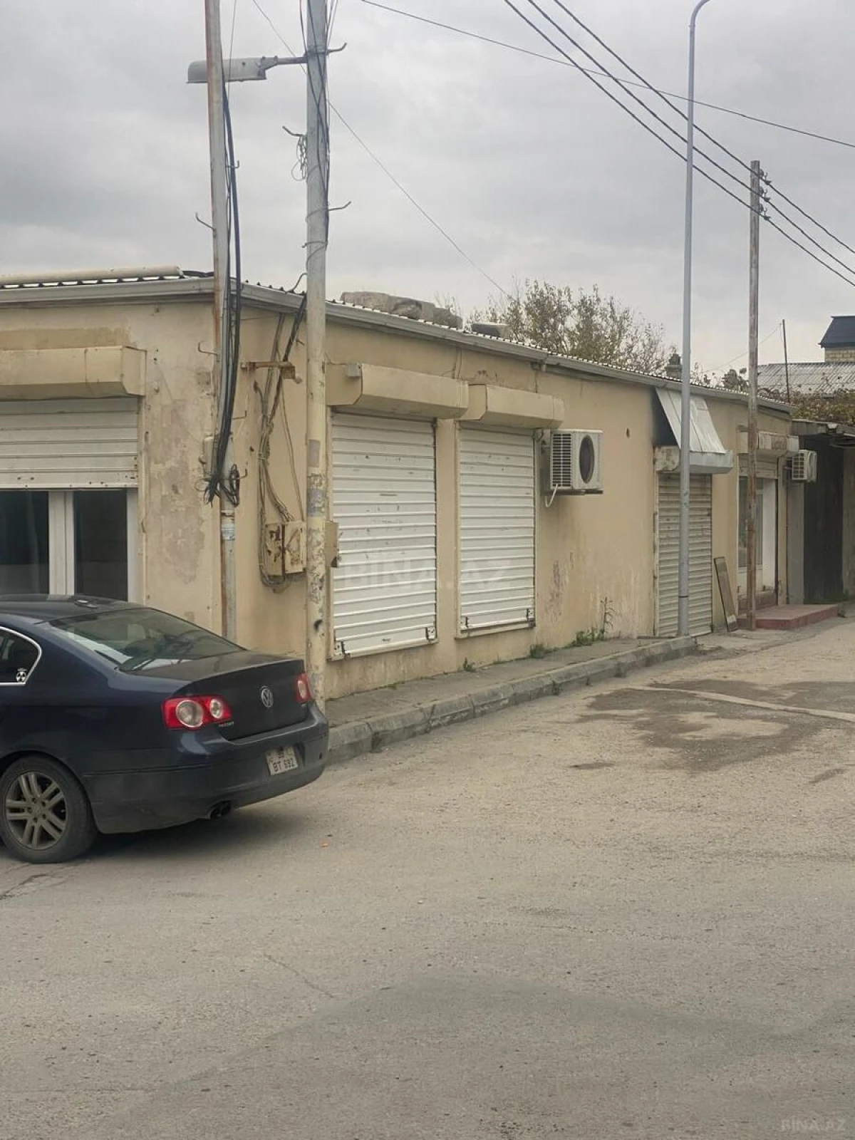 Satılır obyekt 565 m²