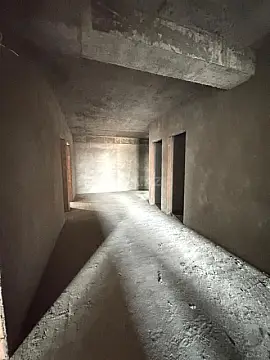 Satılır 4 otaqlı mənzil 216 m²