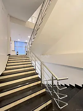 Satılır obyekt 1155 m²