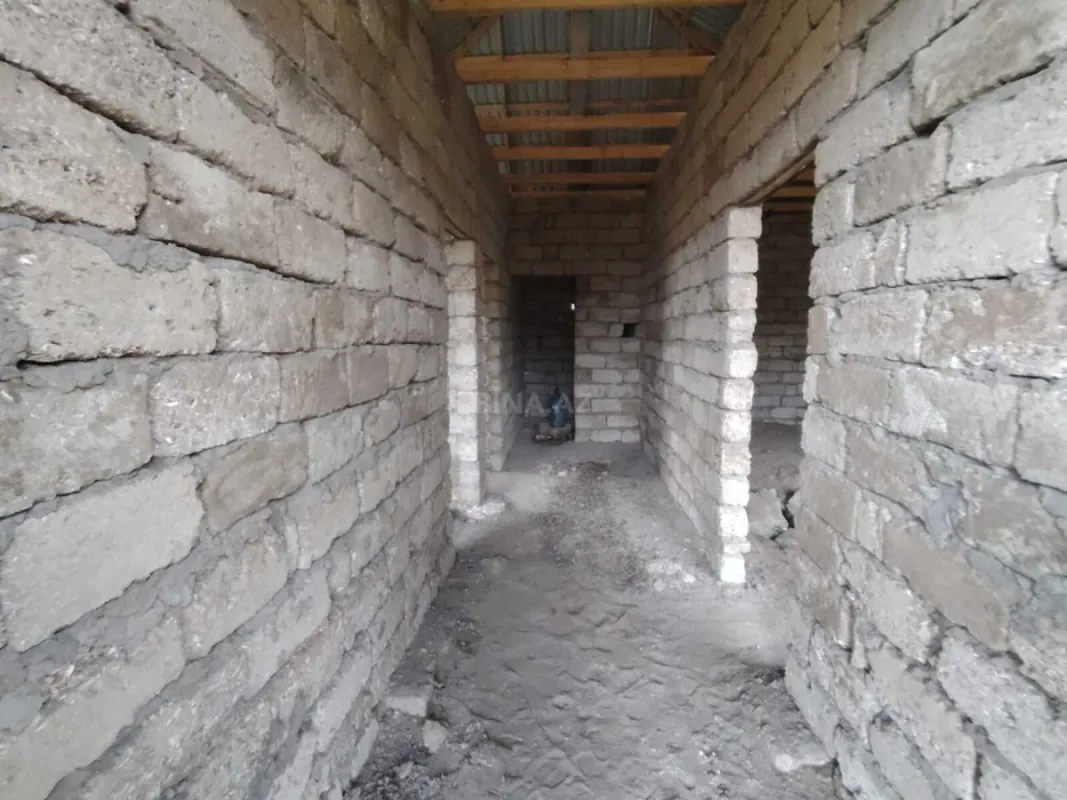 Satılır 2 otaqlı həyət evi 90 m²