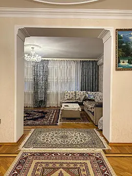 Satılır 4 otaqlı mənzil 100.5 m²