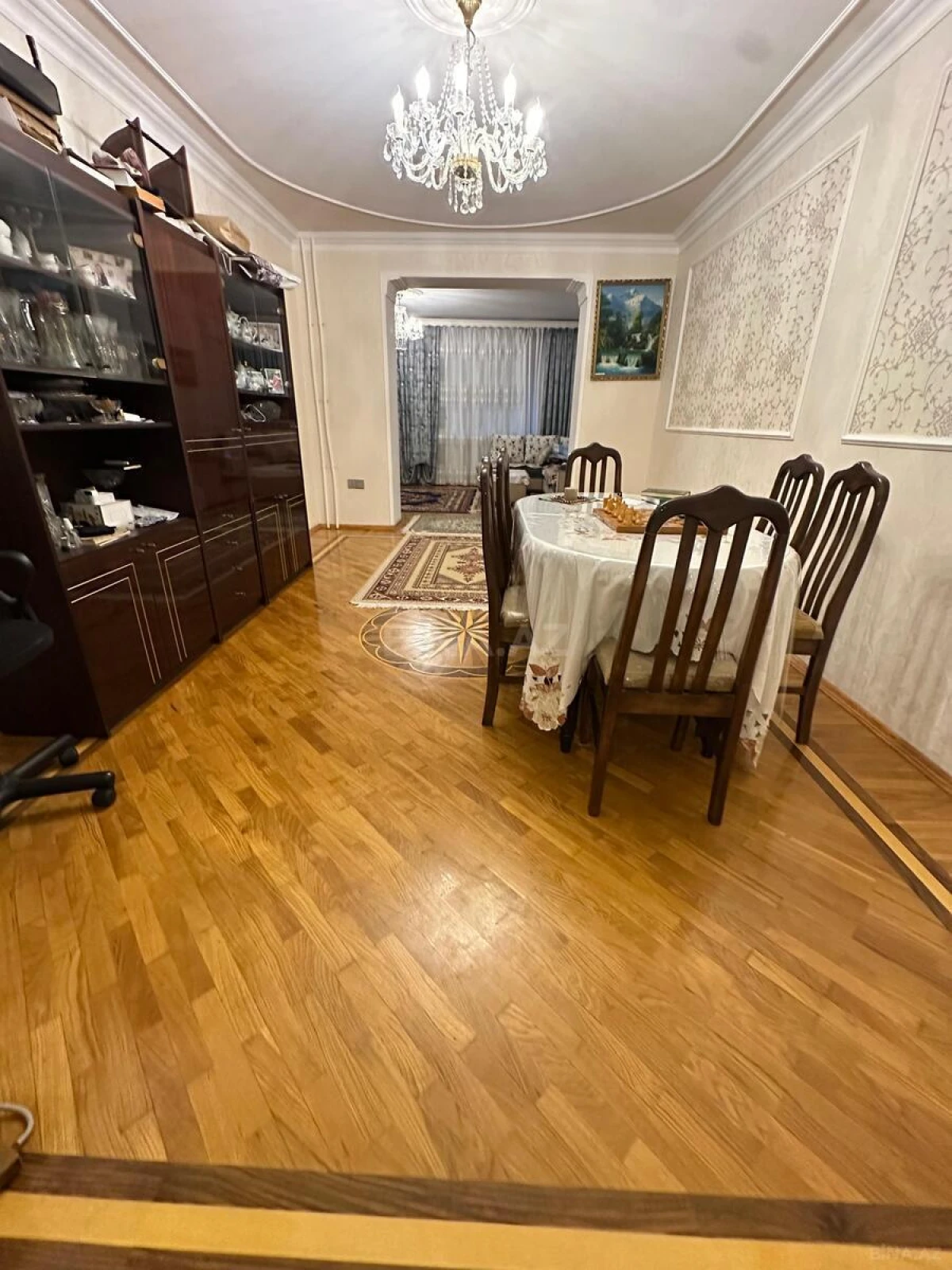 Satılır 4 otaqlı mənzil 100.5 m²