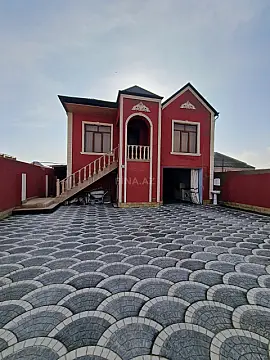 Satılır 7 otaqlı həyət evi 245 m²
