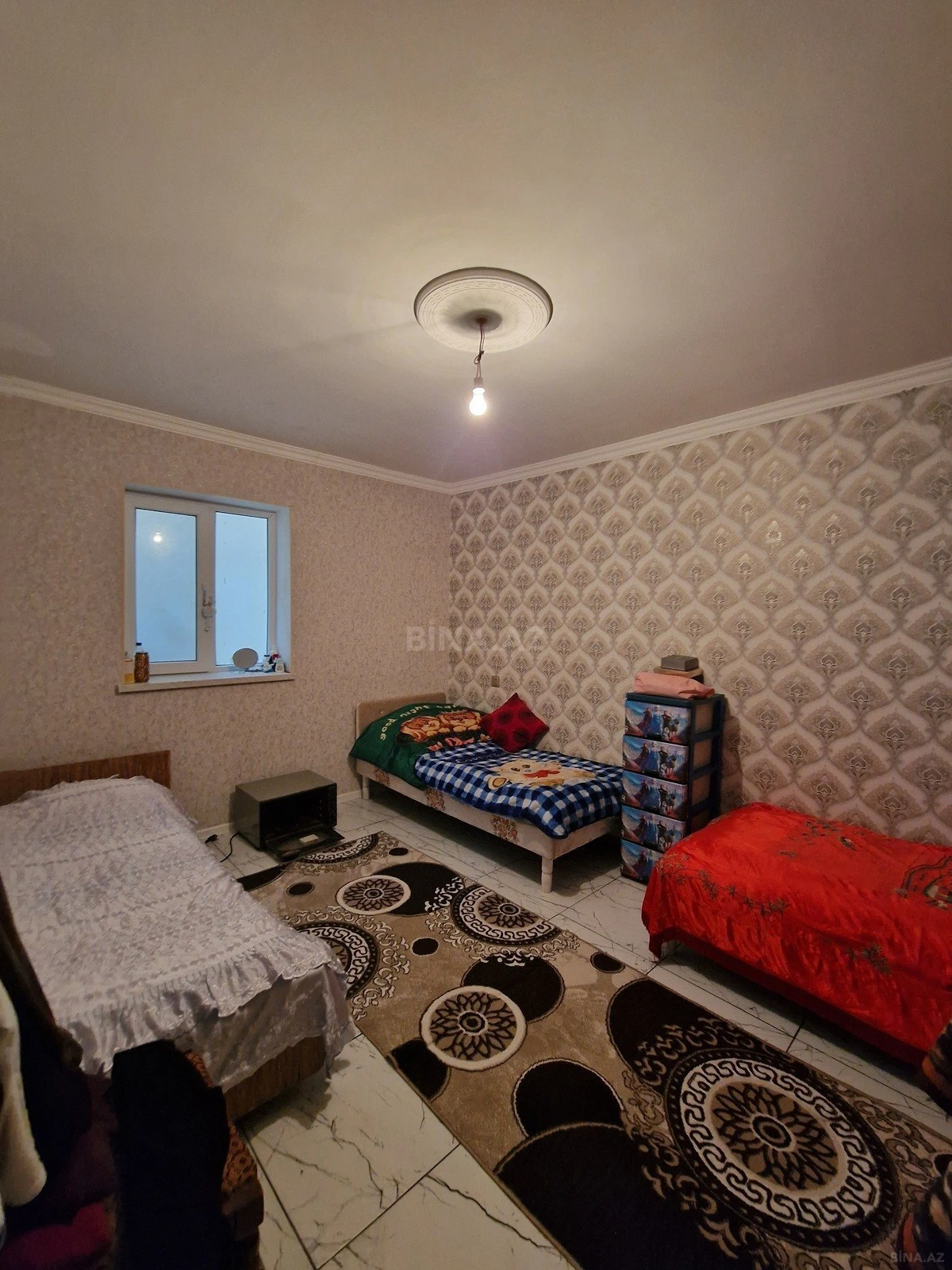 Satılır 7 otaqlı həyət evi 245 m²