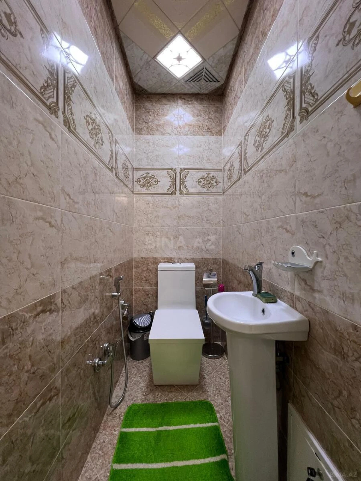 Satılır 3 otaqlı mənzil 140 m²