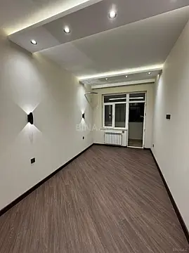 Satılır 3 otaqlı mənzil 135 m²