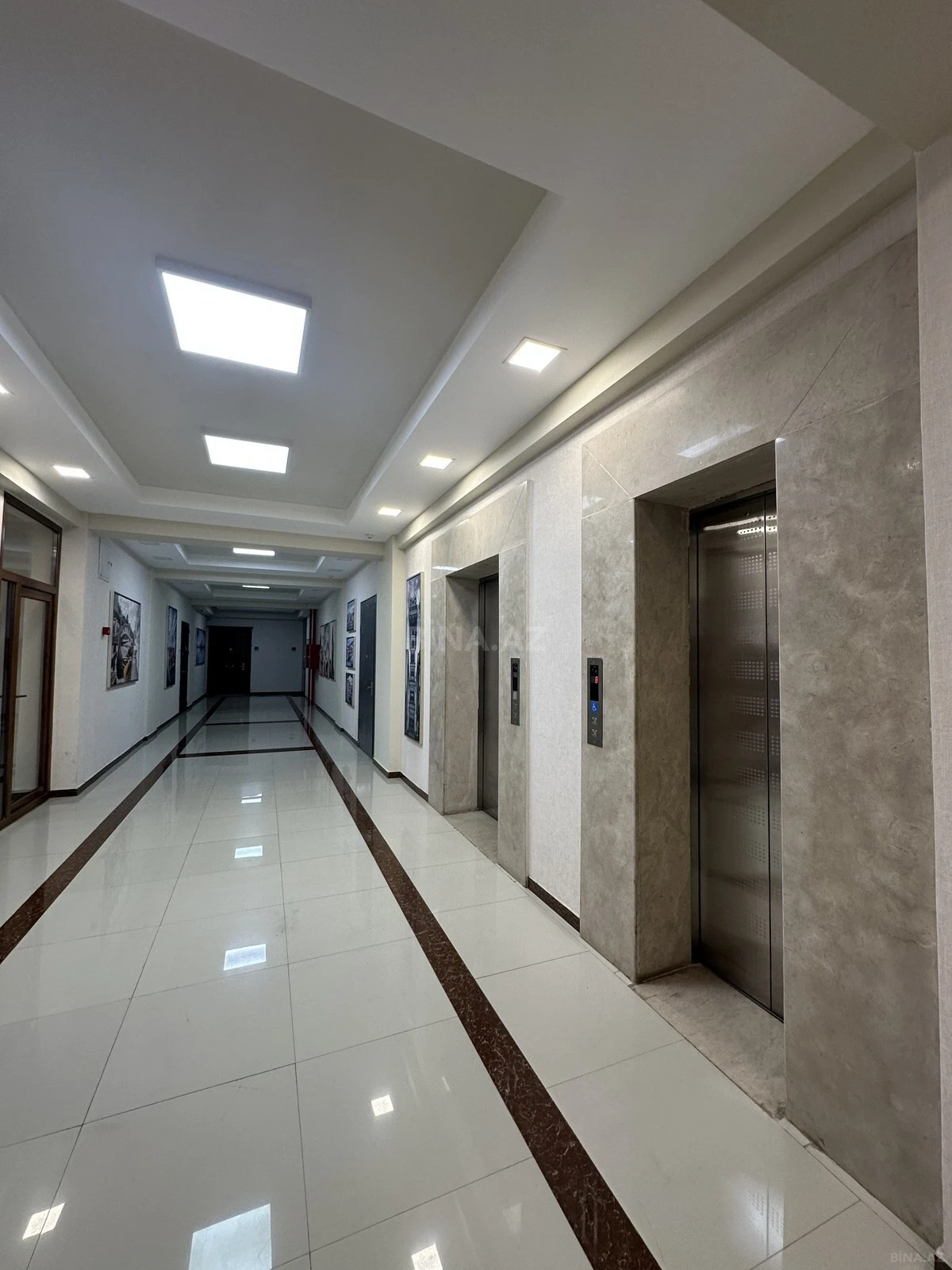 Satılır 4 otaqlı mənzil 170 m²