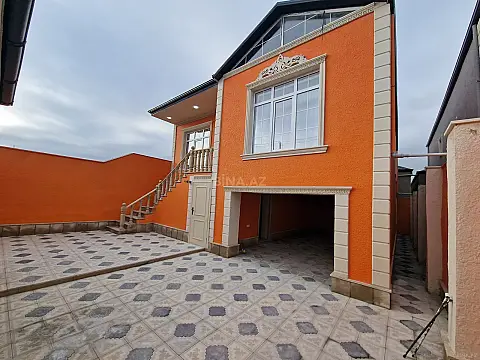 Satılır 4 otaqlı həyət evi 124 m²