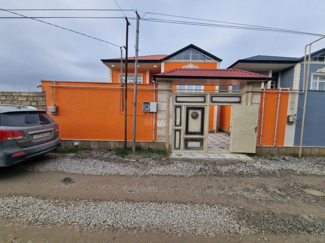 Satılır 4 otaqlı həyət evi 124 m²