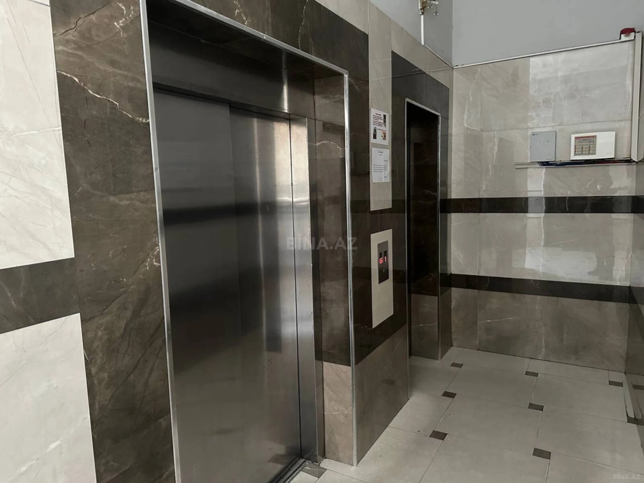 Satılır 2 otaqlı mənzil 55 m²