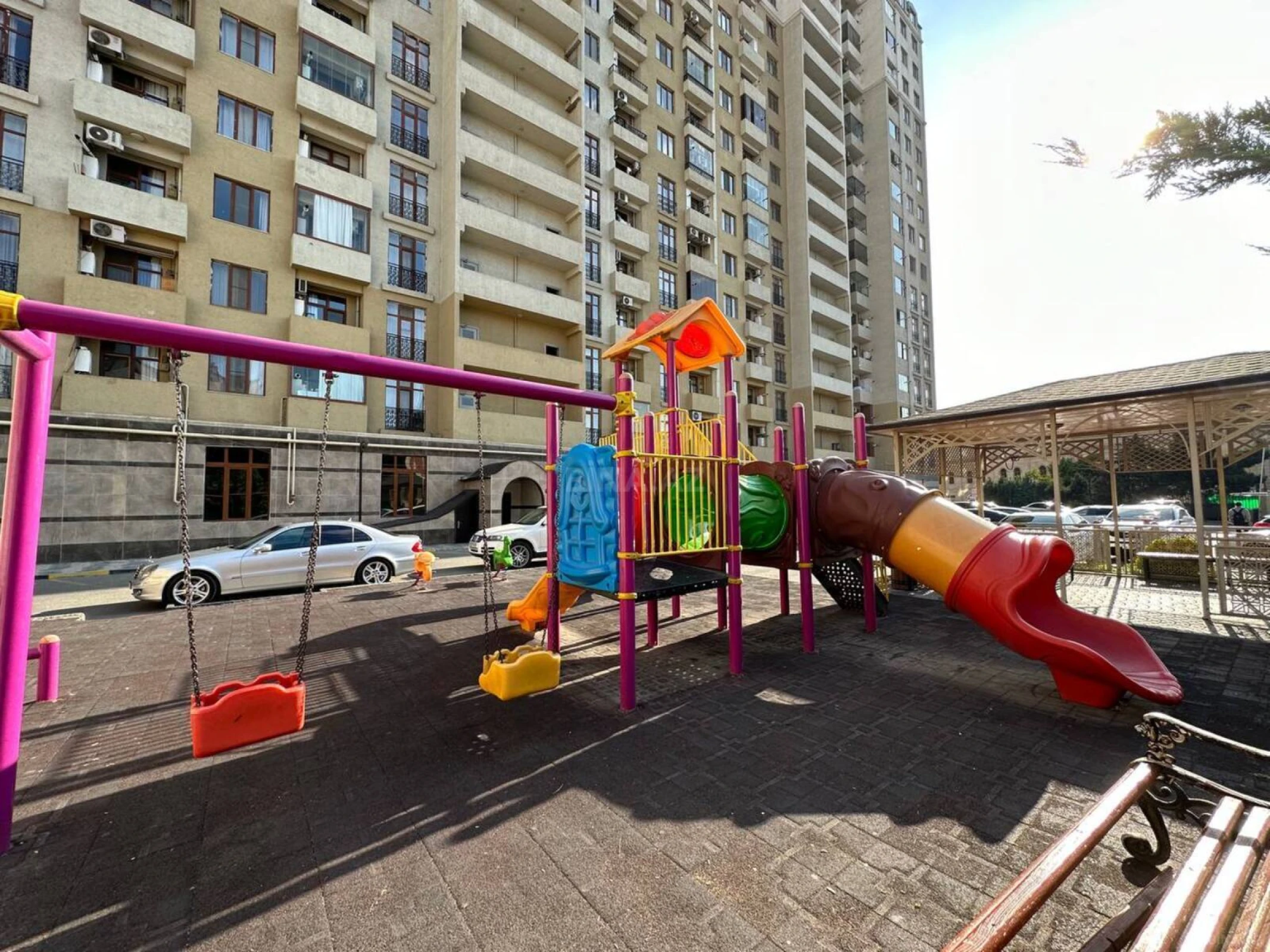 Satılır 2 otaqlı mənzil 55 m²