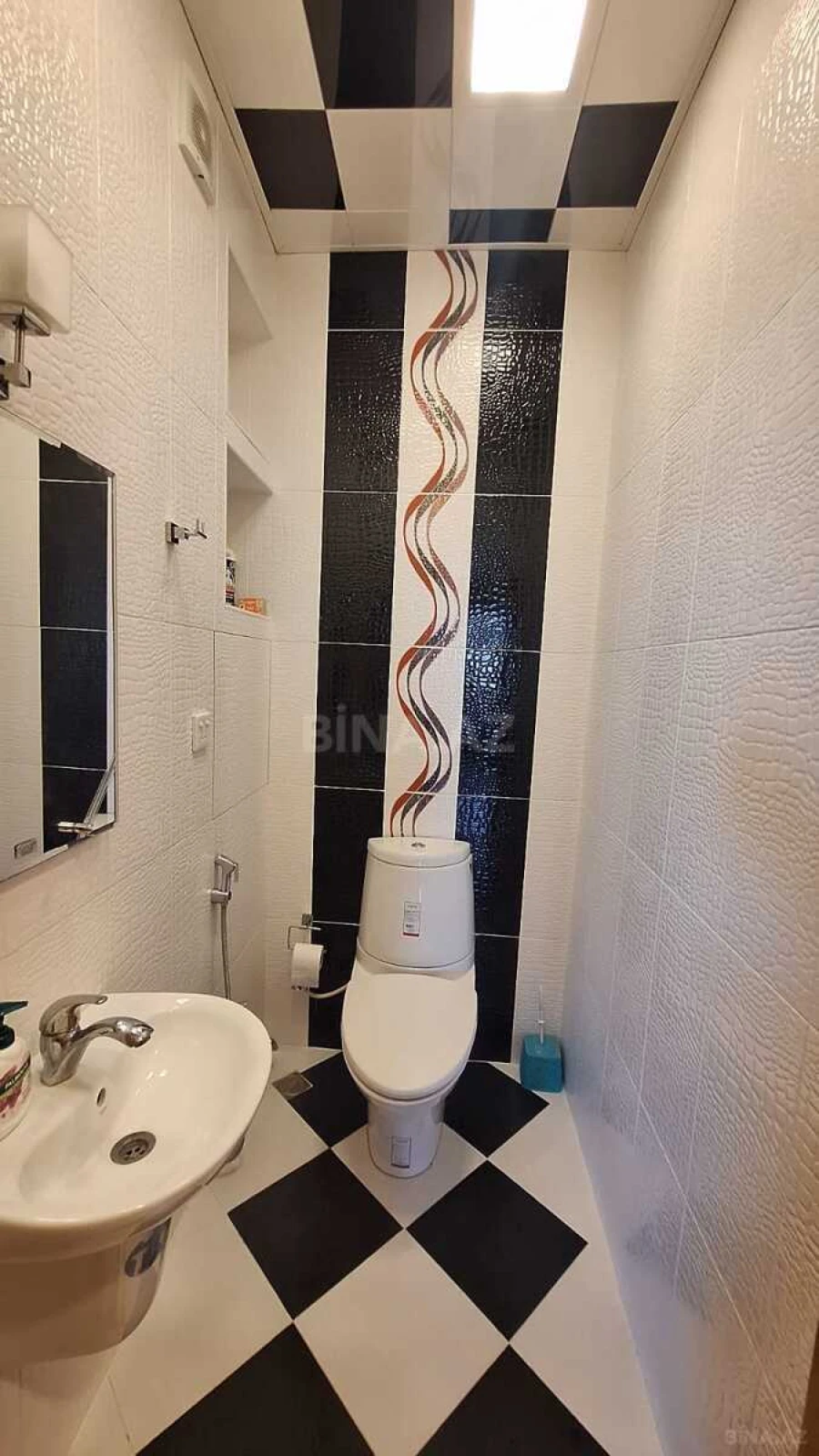 Kirayə verilir 3 otaqlı mənzil 115 m²