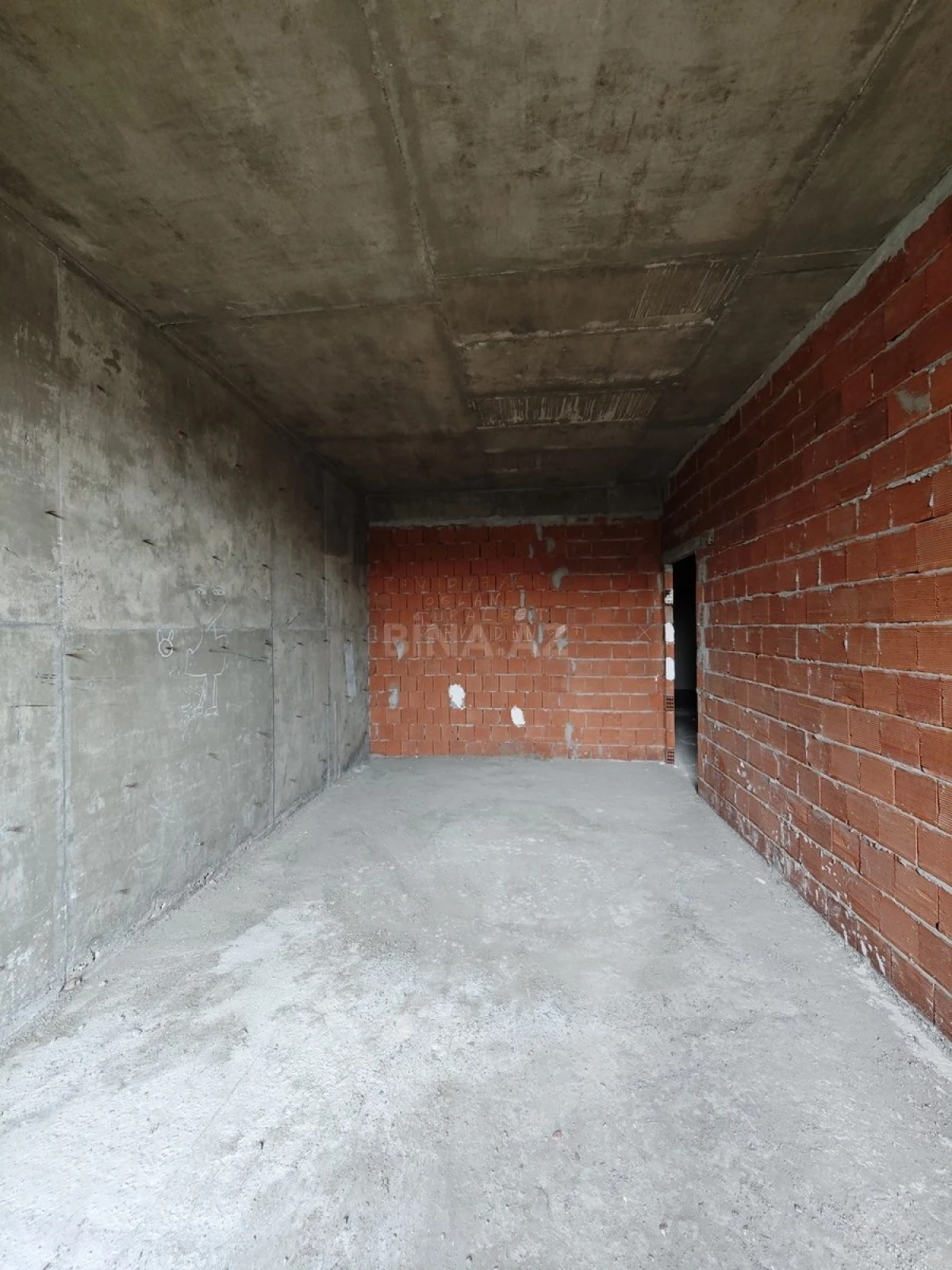 Satılır 2 otaqlı mənzil 65.3 m²