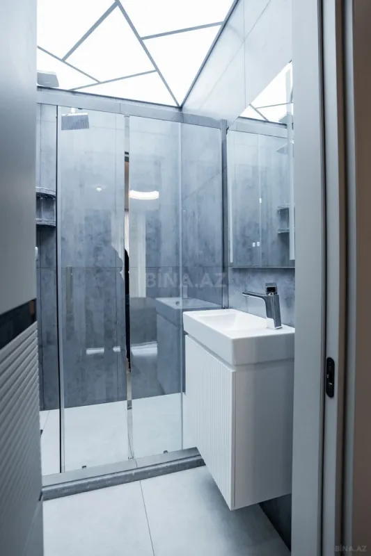 Kirayə verilir 3 otaqlı mənzil 120 m²