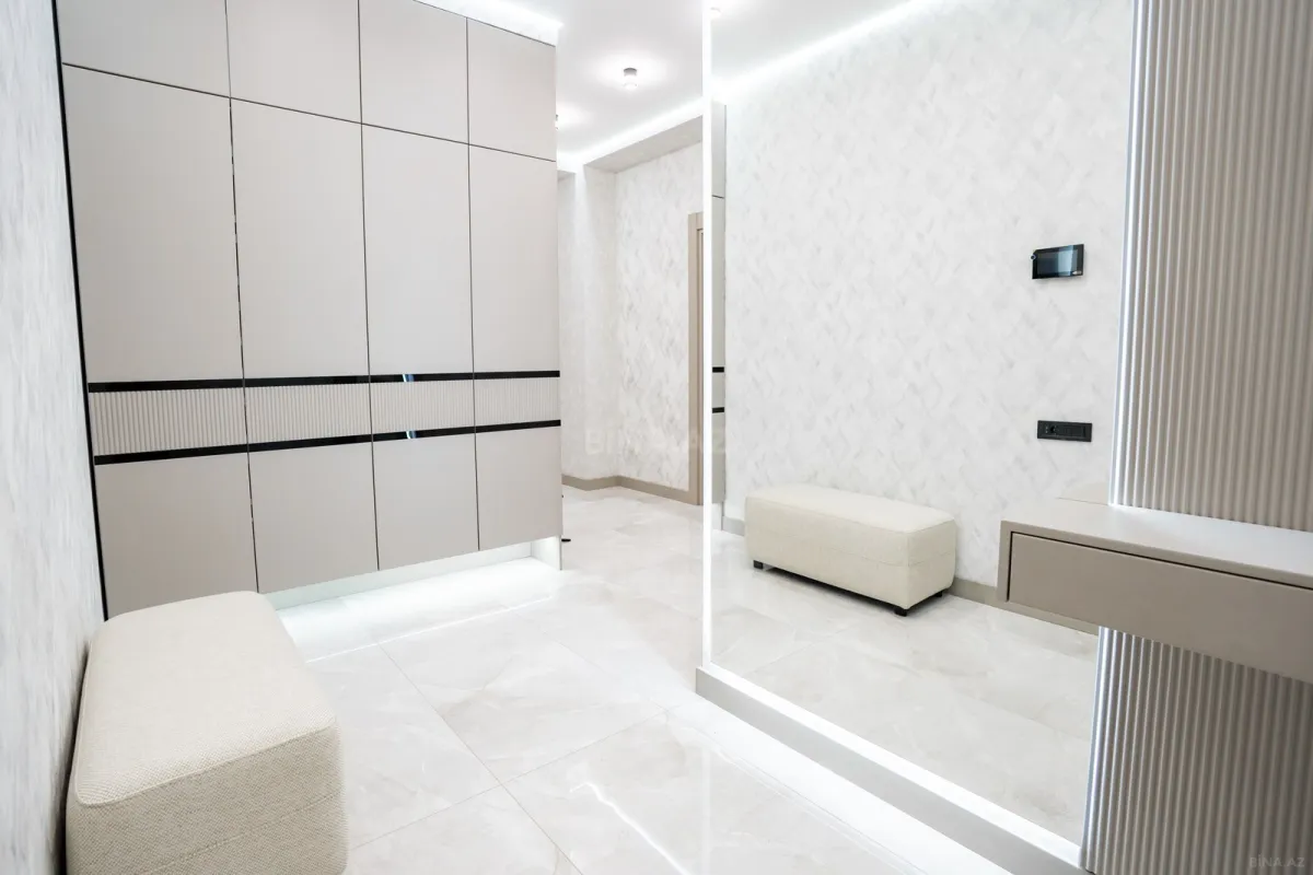 Kirayə verilir 3 otaqlı mənzil 120 m²