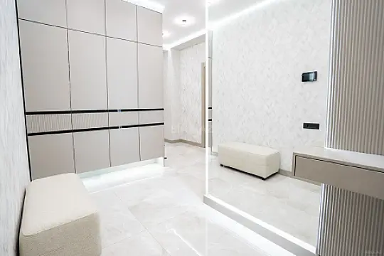 Kirayə verilir 3 otaqlı mənzil 120 m²