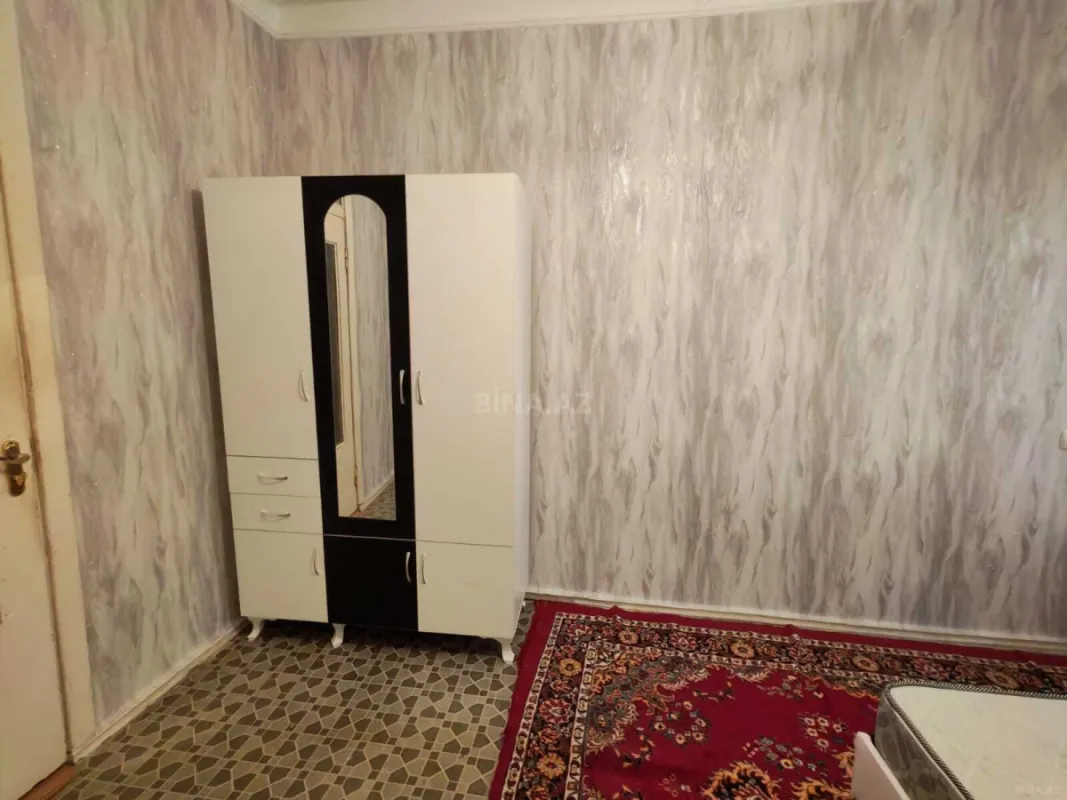 Kirayə verilir 2 otaqlı mənzil 65 m²
