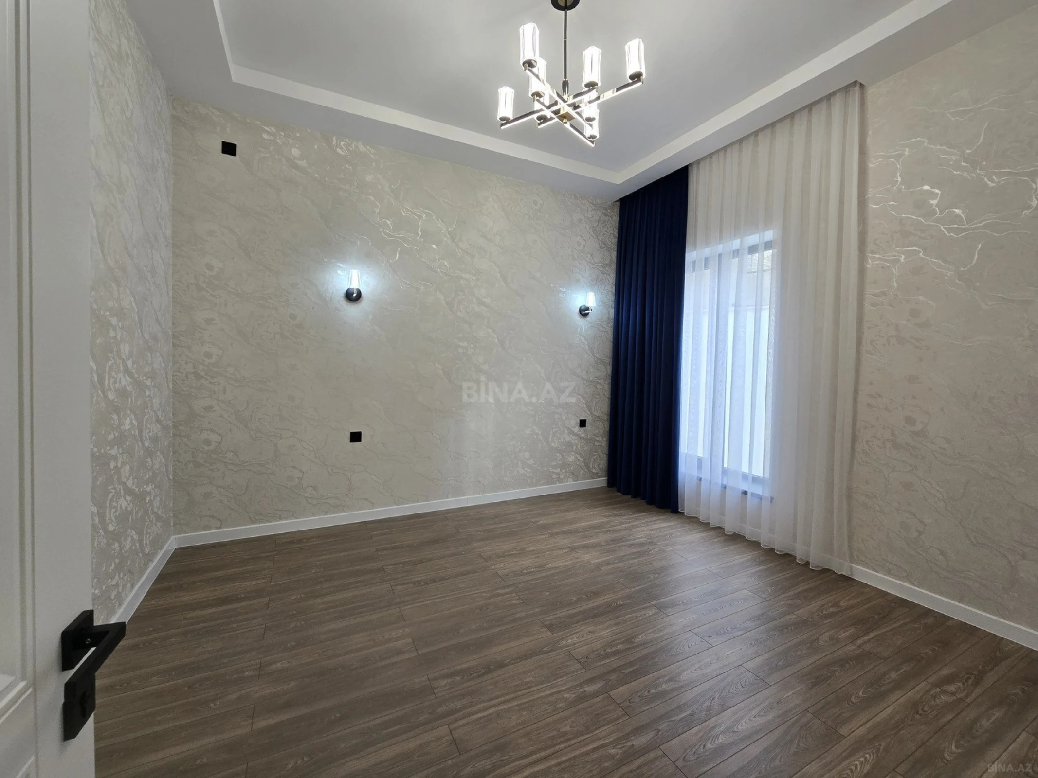 Satılır 4 otaqlı həyət evi 170 m²