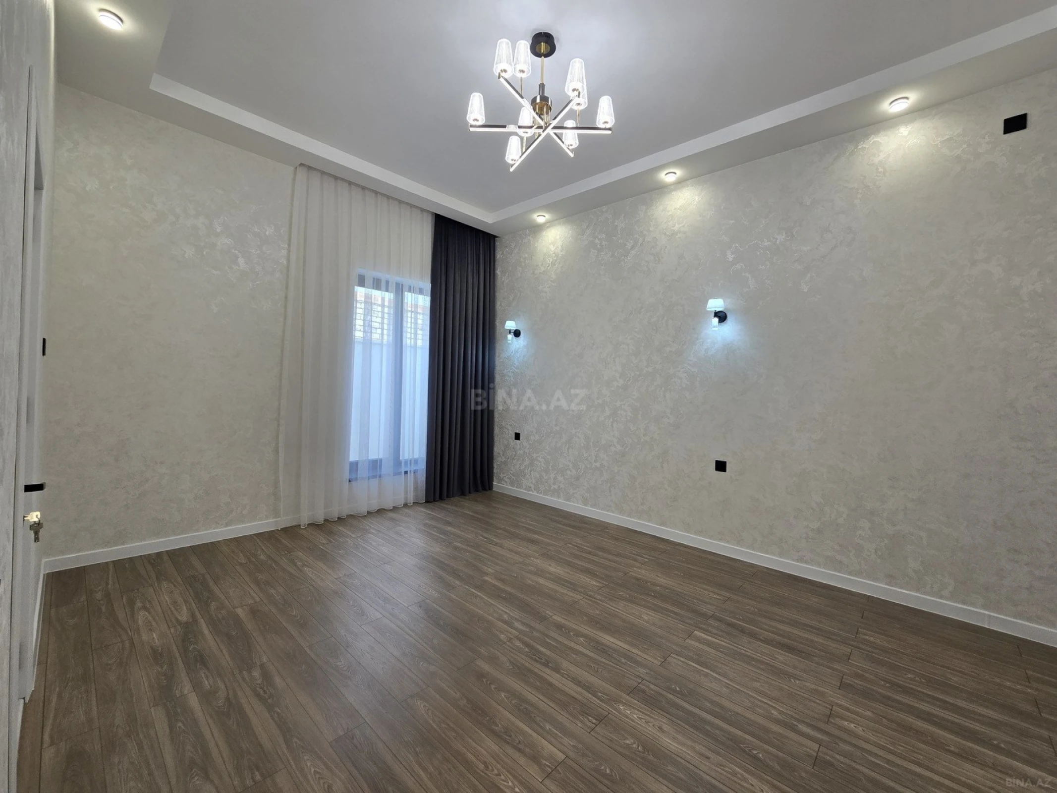 Satılır 4 otaqlı həyət evi 170 m²