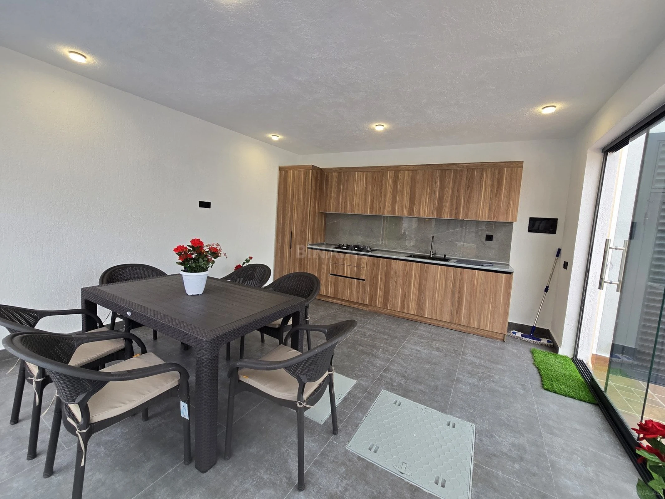 Satılır 4 otaqlı həyət evi 170 m²