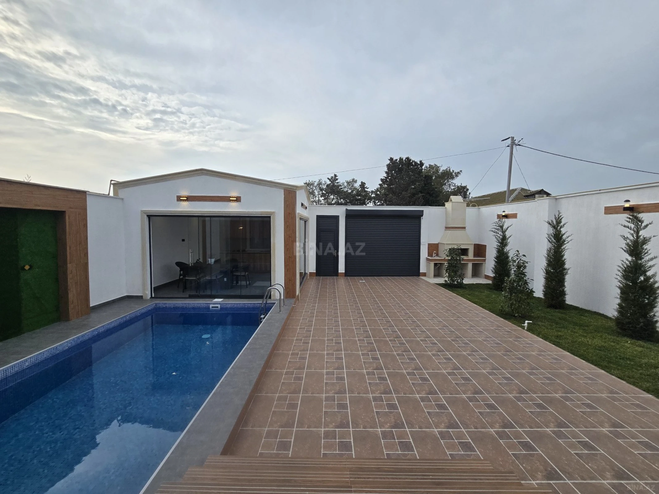 Satılır 4 otaqlı həyət evi 170 m²