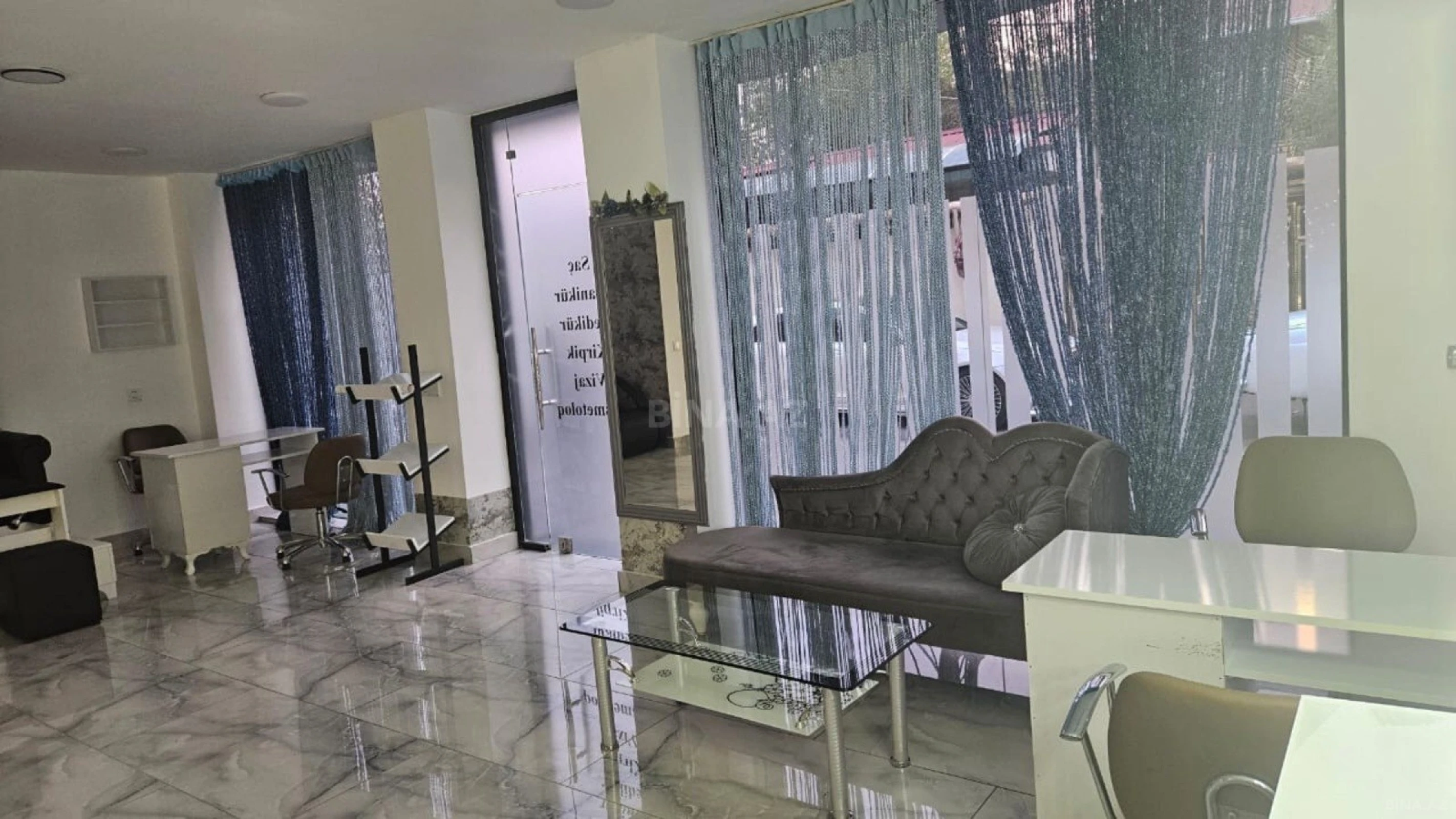 Kirayə verilir obyekt 37 m²