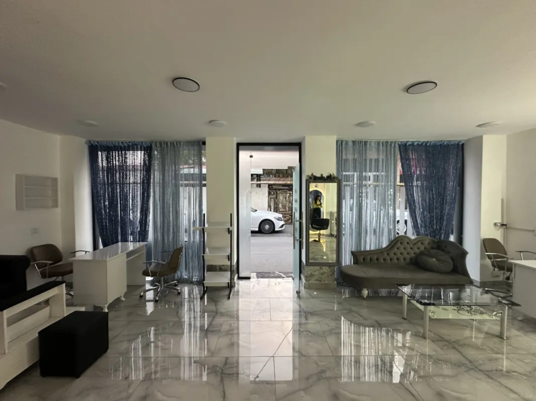 Kirayə verilir obyekt 37 m²