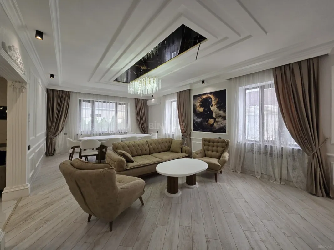 Satılır 6 otaqlı həyət evi 300 m²