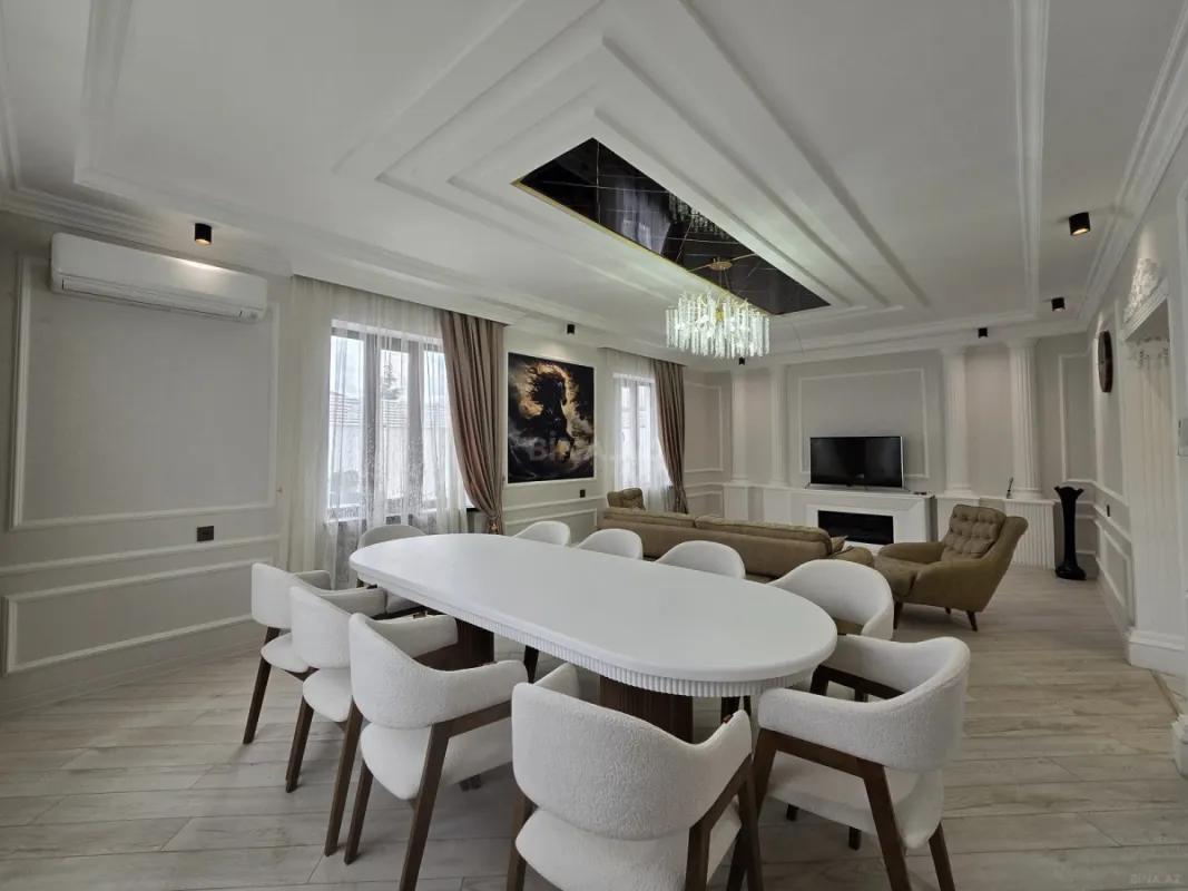 Satılır 6 otaqlı həyət evi 300 m²