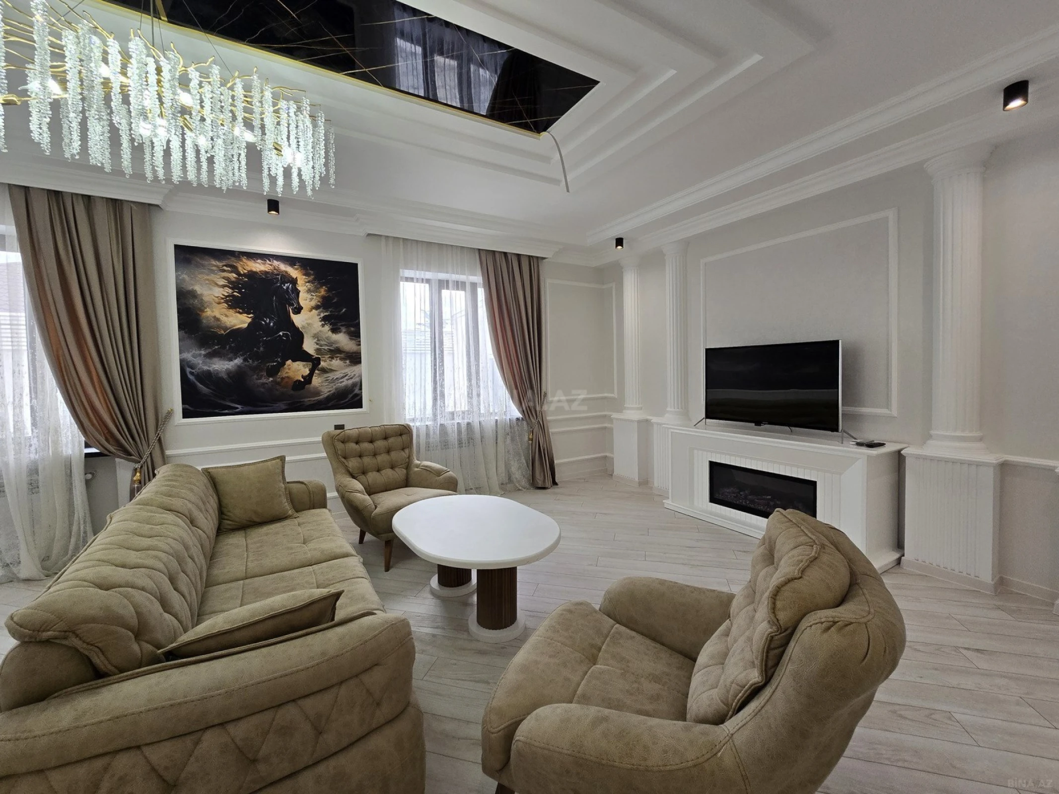 Satılır 6 otaqlı həyət evi 300 m²