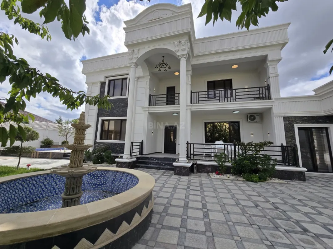 Satılır 6 otaqlı həyət evi 300 m²
