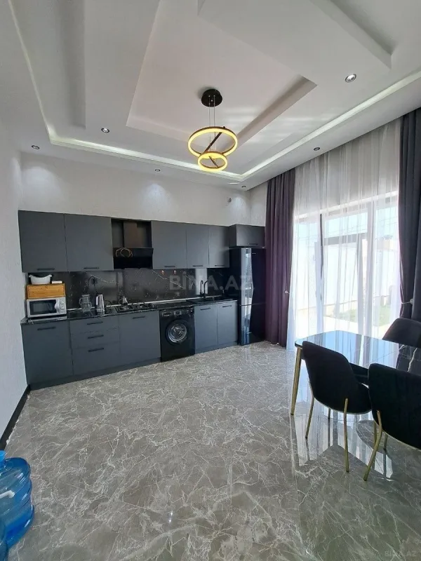 Satılır 4 otaqlı həyət evi 160 m²