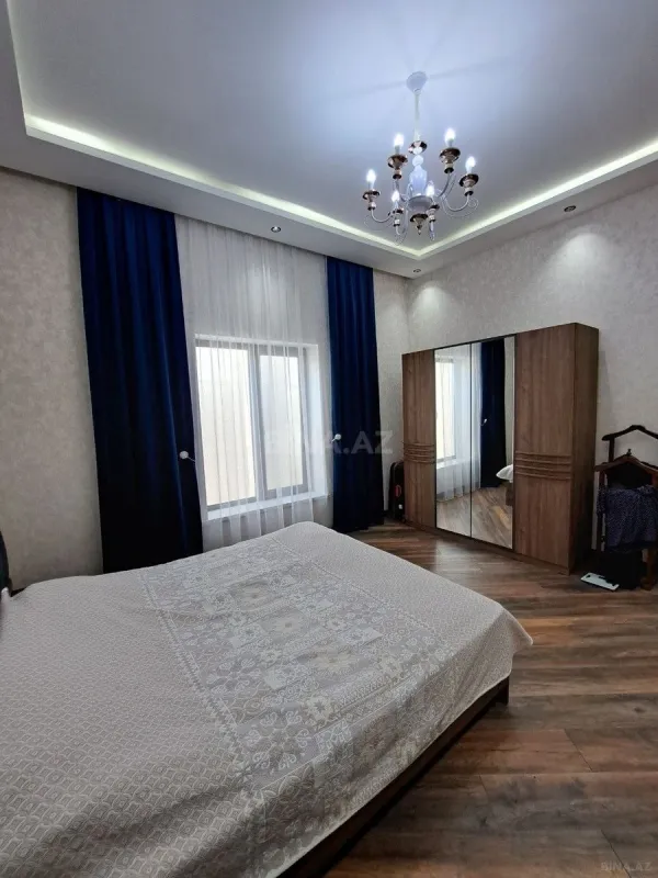 Satılır 4 otaqlı həyət evi 160 m²