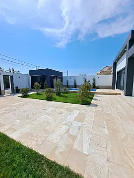 Satılır 4 otaqlı həyət evi 160 m²