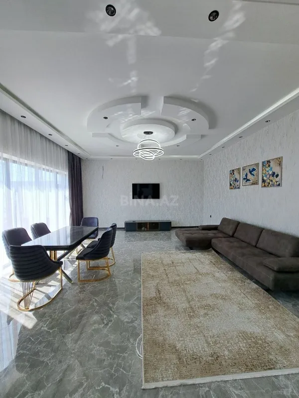 Satılır 4 otaqlı həyət evi 160 m²