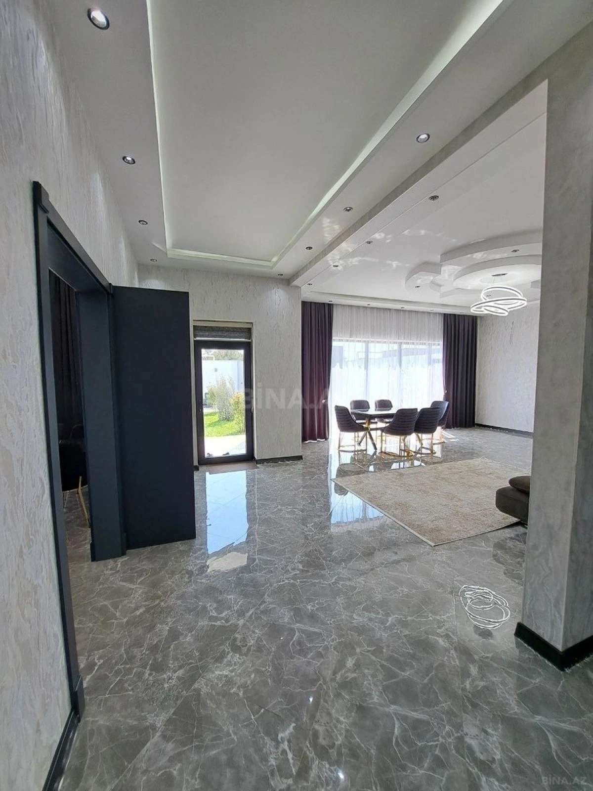 Satılır 4 otaqlı həyət evi 160 m²
