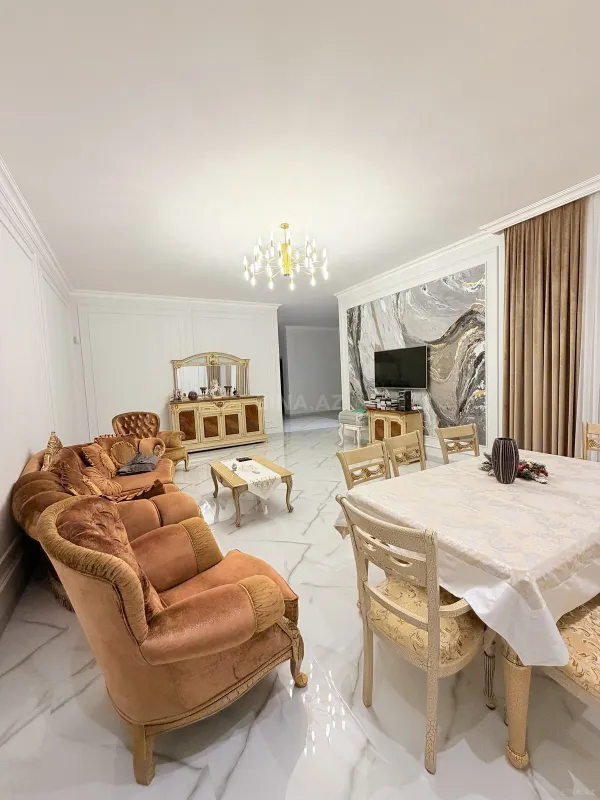 Kirayə verilir 5 otaqlı həyət evi 360 m²