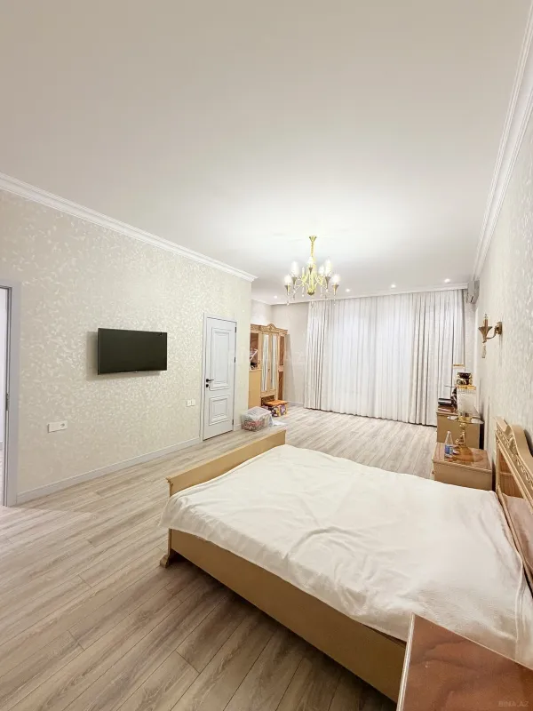 Kirayə verilir 5 otaqlı həyət evi 360 m²
