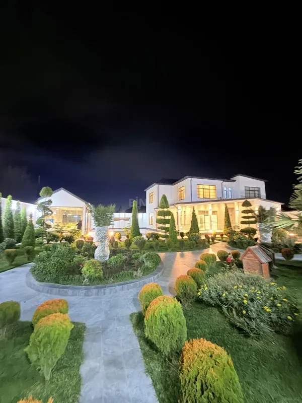 Kirayə verilir 5 otaqlı həyət evi 360 m²