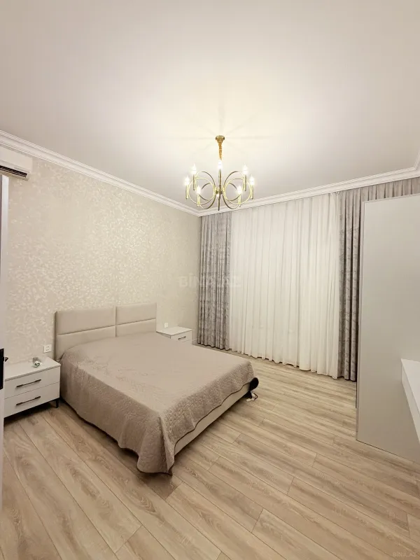 Kirayə verilir 5 otaqlı həyət evi 360 m²