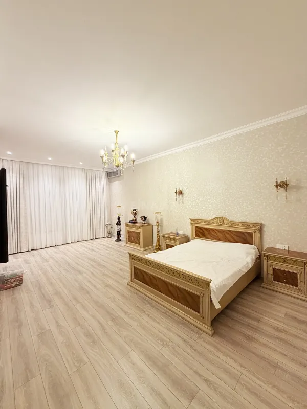 Kirayə verilir 5 otaqlı həyət evi 360 m²