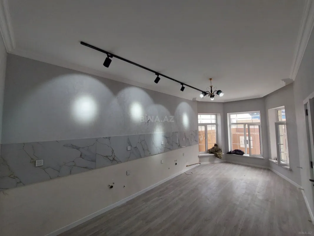 Satılır 3 otaqlı həyət evi 100 m²