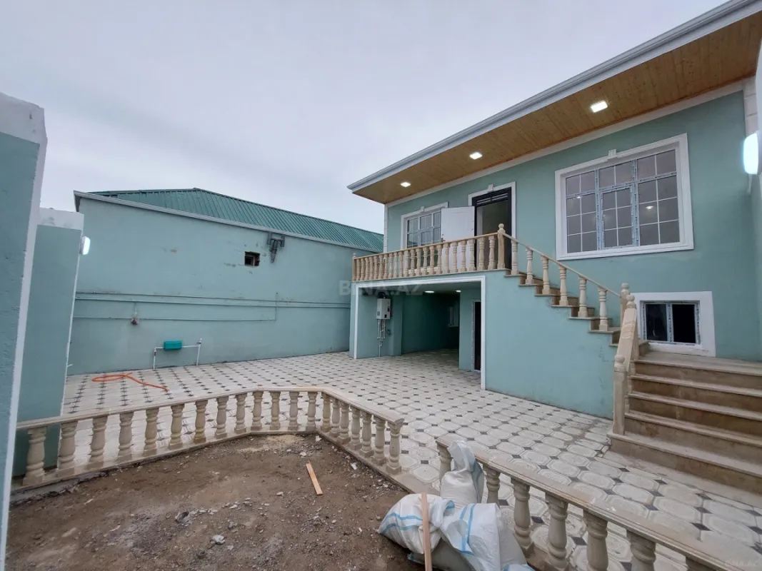Satılır 4 otaqlı həyət evi 124 m²